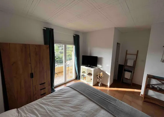 Proche Plage, Aeroport, Porticcio, Ajaccio Guest house Cauro